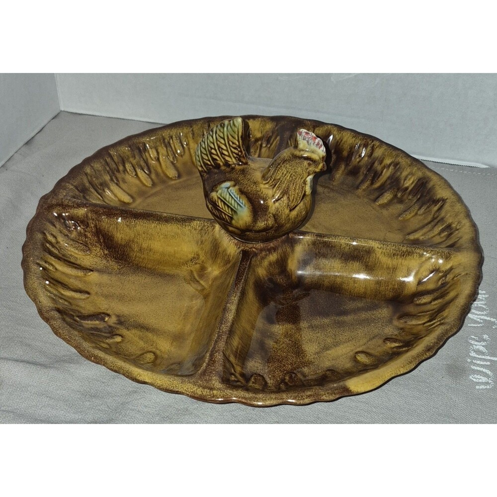 VINTAGE E-401 CALIFORNIA POTTERY CHICKEN  4 DIVIDER SERVEING PLATE